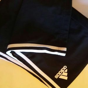 $6 SALE ! check my store! Adidas blk white size M